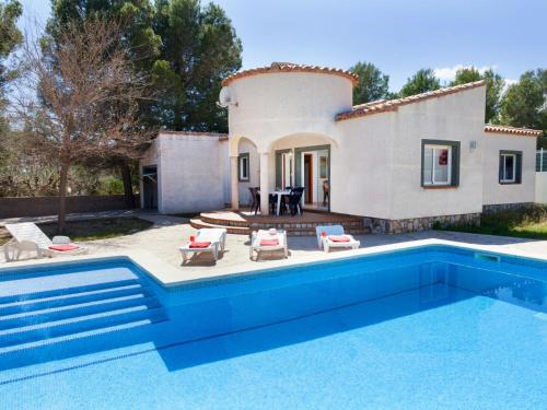  Villa Villa Sant Jordi by Interhome, Pension in Les tres Cales