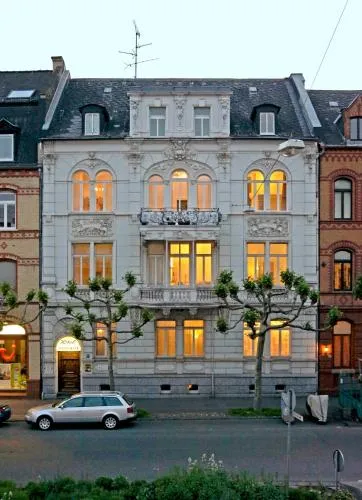 Hotel zum Scheppen Eck in Wiesbaden, Deutschland