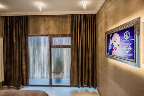 H & V Residence - Diamond Bungalow Apartment - image 11