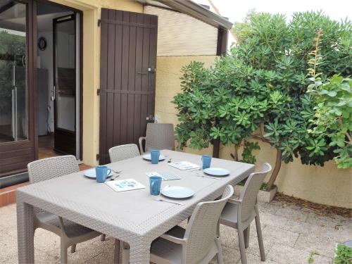 Holiday Home Les Leucatines 2