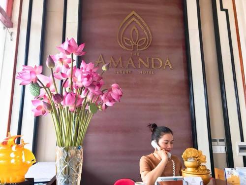 Amanda Hotel Ideally located in the Dong Hoi area, Amanda Hotel promises a relaxing and wonderful visit. The property offers a high standard of service and amenities to suit the individual needs of all travelers. 