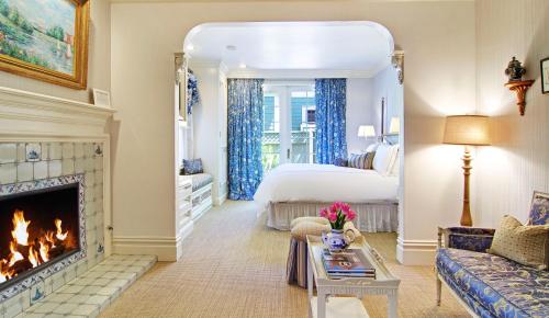 1 queen bed