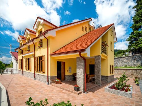 Holiday Home Oltari by Interhome in Sveti Juraj