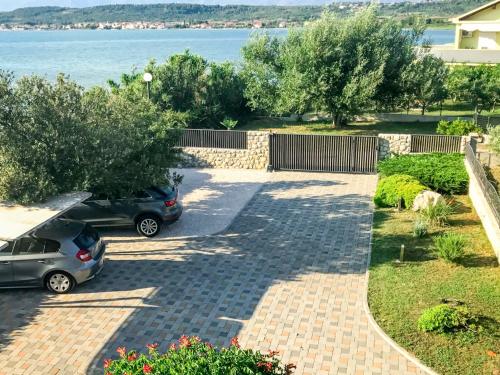  Apartment Mlinica.5, Unterkunft in Ljubač