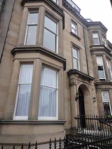 Palmerston Suites - main image
