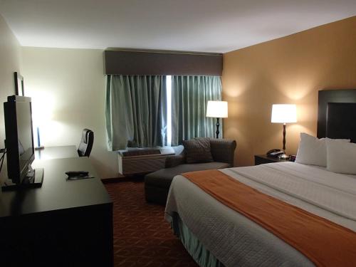 Lux Hotel & Spa, Trademark Collection by Wyndham – Arlington, TX