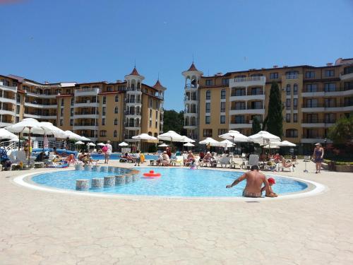 Menada Royal Sun Apartments - image 4