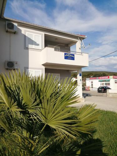  Apartments Adriatic in 23207 Sveti Petar