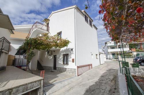 Apartments Tonja 