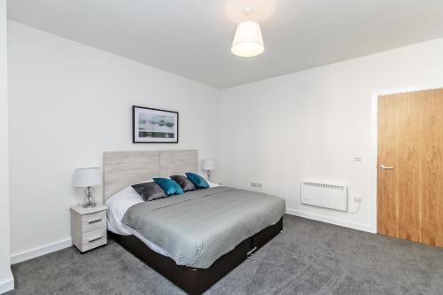 Apartment - Ground Floor image 4