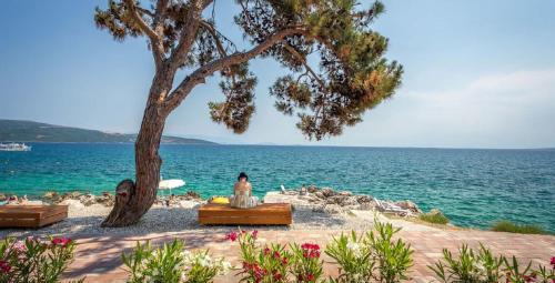  Beach Front Villa Anamaria 50m. from Sea in Klimno