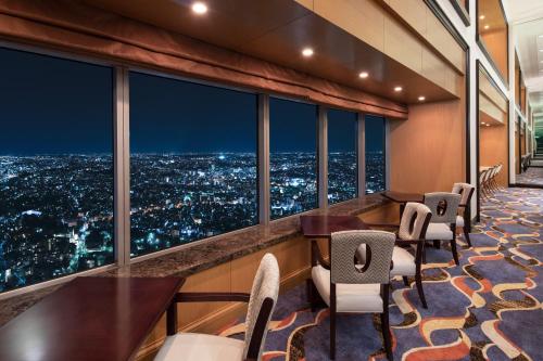 Bar/lounge, Yokohama Royal Park Hotel in Yokohama