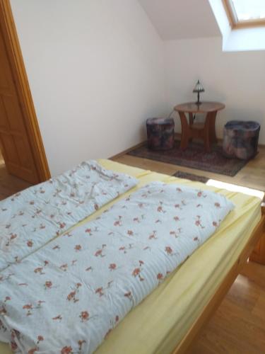 Sárgarigó Vendégház - image 6
