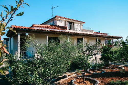 Viesnīcas āriene, Villa Oneirama in Pirgiotika (Argolis)