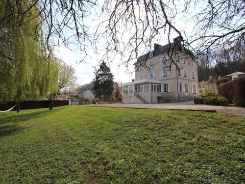 Heritage Castle in Bar sur Seine