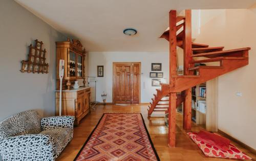 Viesnīcas āriene, Villa Oneirama in Pirgiotika (Argolis)