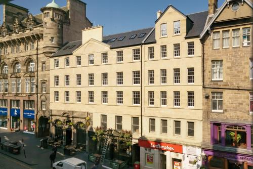 Destiny Scotland - Royal Mile Residence - image 14