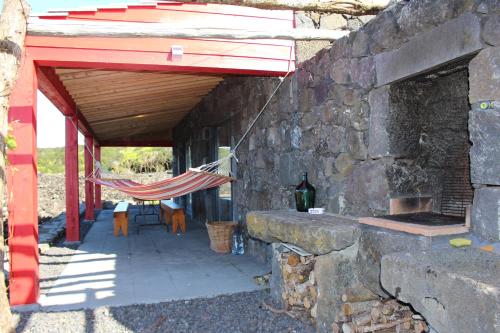 บริการและสิ่งอำนวยความสะดวก, Adega Fraga in ซานตาลูเซีย