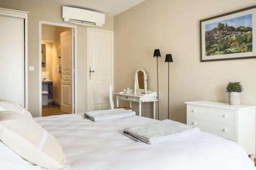 LES TERRASSES DU LUBERON - Chambres d'hôtes - B&B - Gästezimmer - Provence