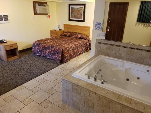 Black Hawk Motel & Suites