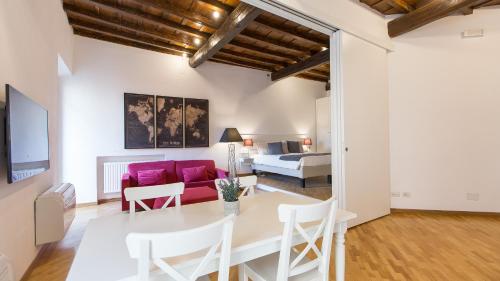 Rental in Rome Trastevere Atmosphere - image 5