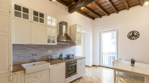 Rental in Rome Trastevere Atmosphere - image 7