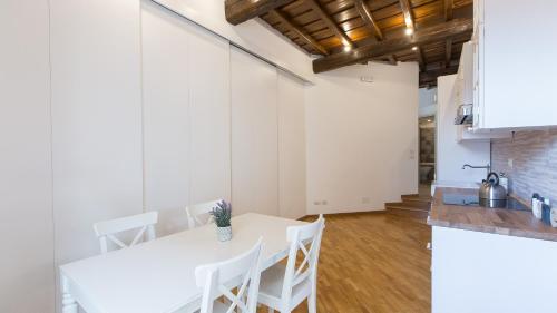 Rental in Rome Trastevere Atmosphere - image 12