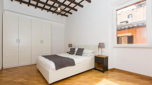 Rental in Rome Trastevere Atmosphere - image 4