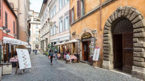 Rental in Rome Trastevere Atmosphere - image 14