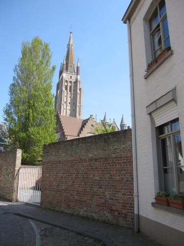 Bonobo Apartments - image 12