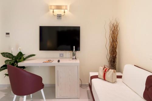 Palazzo Tritone & Abagnale - image 14