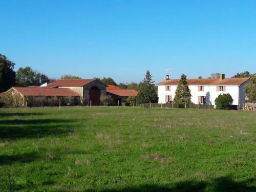 Domaine de la Sauzaie 1