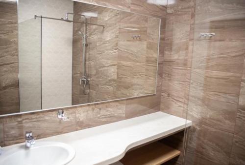 Prionezhsky Club Hotel - image 3