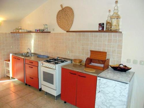  house 193307-Holiday apartment Davorka, Pension in Vodice bei Gaćelezi