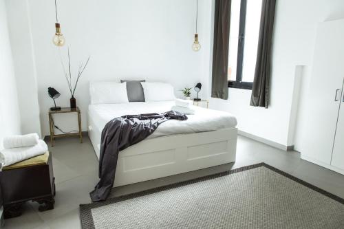 Two-Bedroom Apartment with Balcony image 10