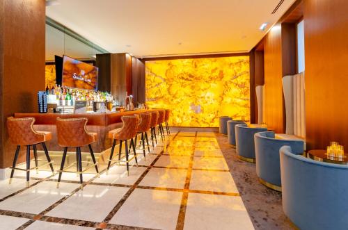 TURIM Boulevard Hotel - image 11