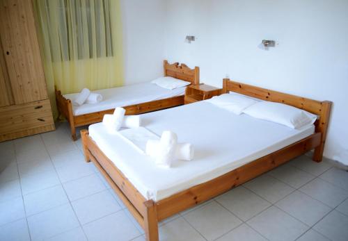 Corfu Room apartments