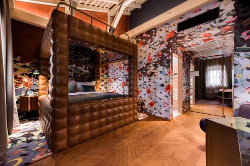 Book the Deluxe Plus Room Deluxe Plus Room