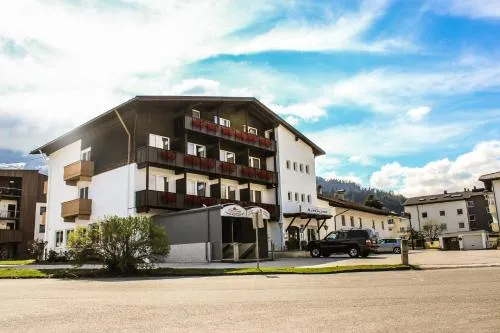 Hotel Alpenland in Wattens, Österreich