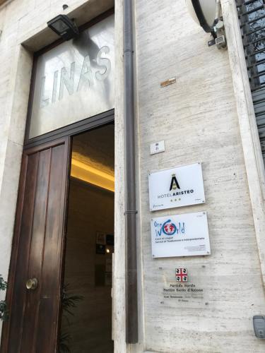 Hotel Aristeo - image 8