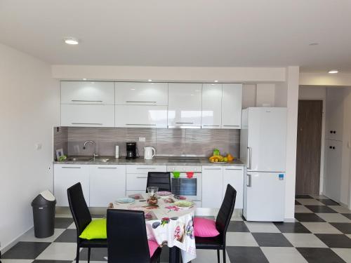  Apartment Ivana, Unterkunft in Kaštela