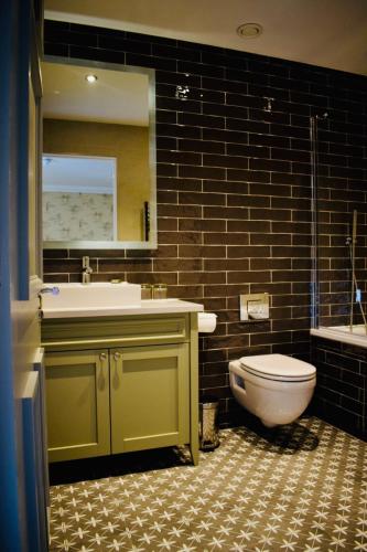 The Devonport Room Type - Superior King Room