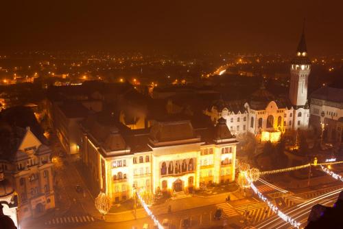 Grand Hotel - image 5