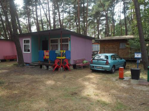 2 bedrooms, 5 beds