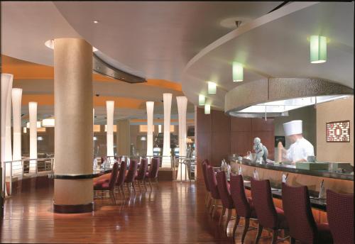 The Water Club Hotel - image 5