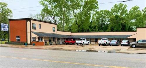 . Relax Inn Motel Kountze