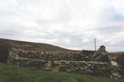 Dolmen Cottage Dolmen Cottage