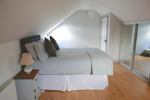 Dolmen Cottage Dolmen Cottage