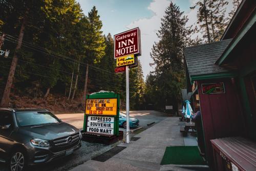 Gateway Inn & Cabins