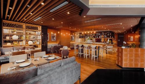 Victoria Garden Hotel